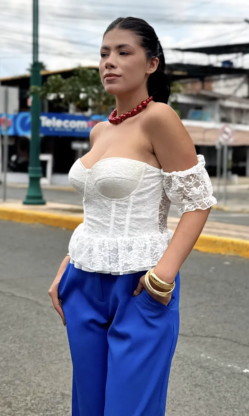 Corsés y tops