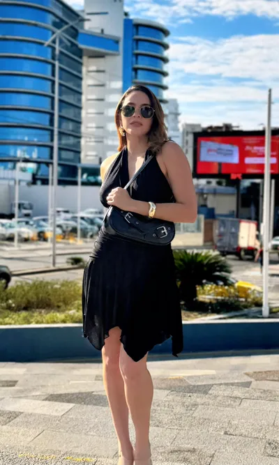 Vestido Corto Halter Drapeado