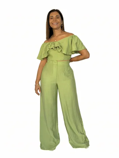 Conjunto Verde Volante